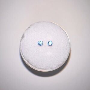 2.25MM BLUE SWAROVSKI THREADLESS END (1)